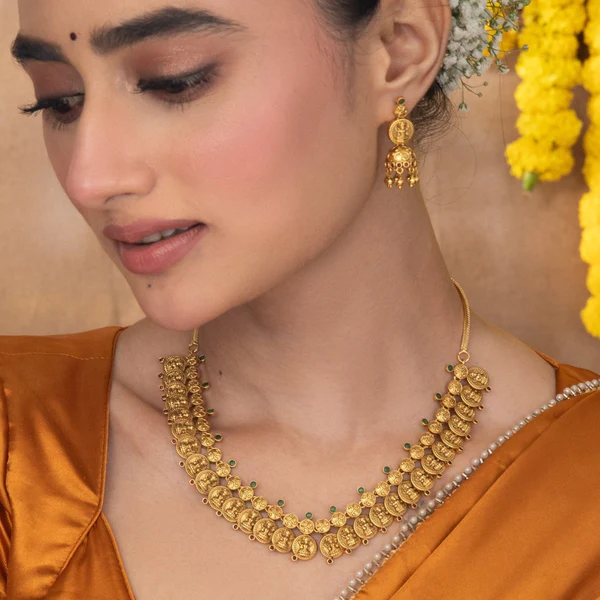 gold jewellery